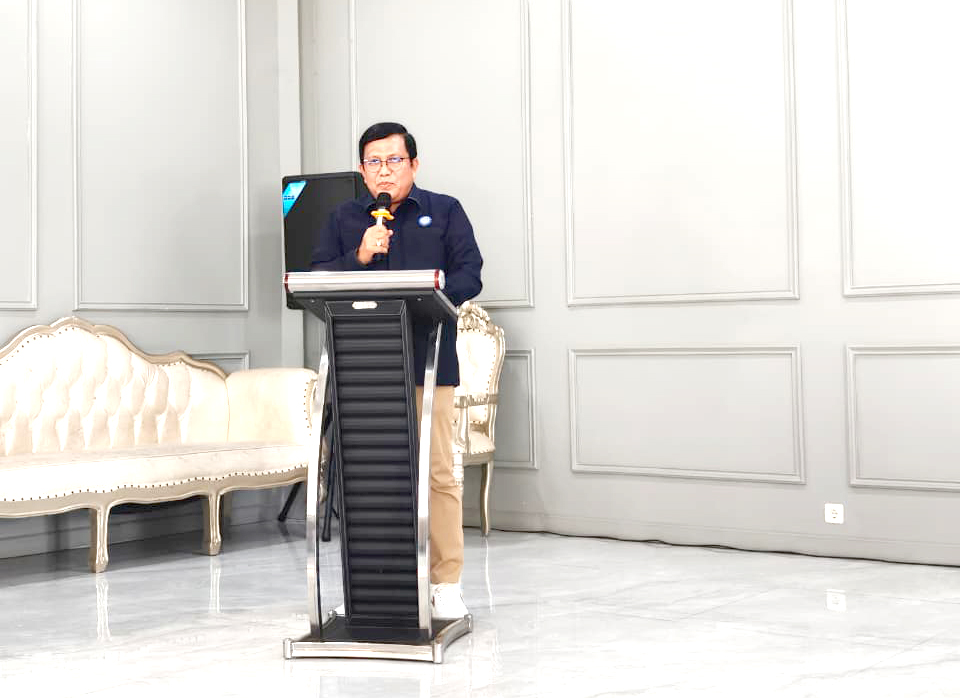 Menghadiri dan memberikan sambutan pada acara Corporate Gathering dan Seminar Kesehatan Kerja RS Permata Jonggol bekerjasama dengan FORKOM HRD CKLAP Cileungsi-Klapanunggal